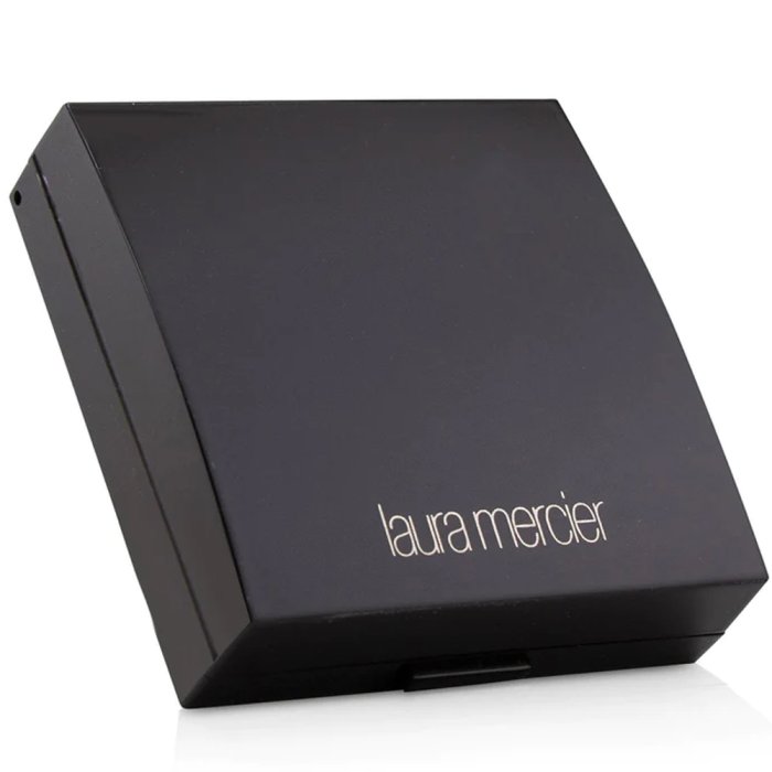 Seduction Face Illiminator Makeup Powder by Laura Mercier…