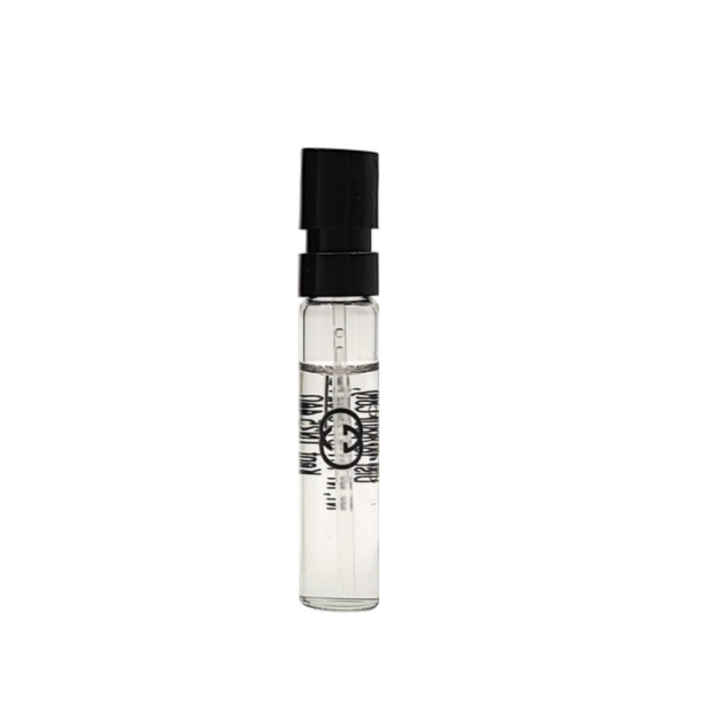 Guilty Essence Pour Homme by Gucci Eau de Toilette 1.5 ml…